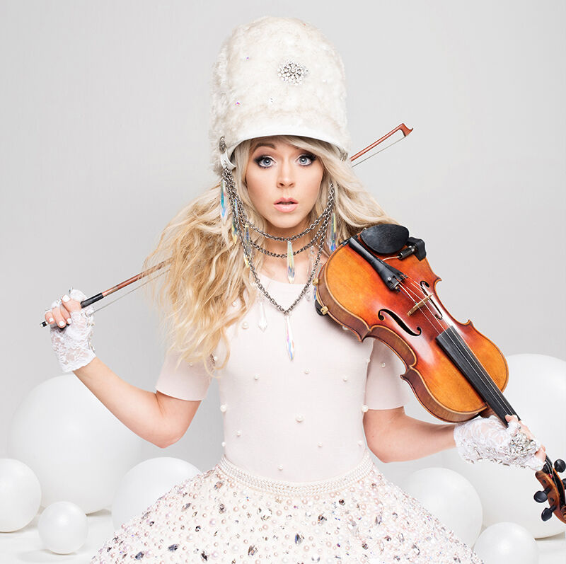 lindsey-stirling-warmer-in-the-winter